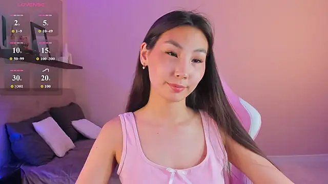 LexieLee online show from 07.06.26