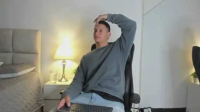 Chriss Diamond online show from 06.14.26