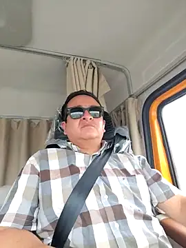 DosAlmasArdientesED online show from 04.21.26