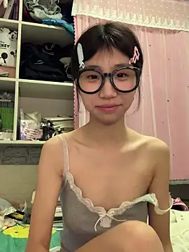 nina5201 online show from 04.07.26