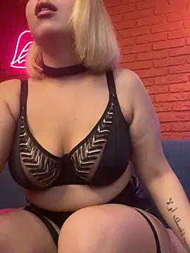angelic coy online show from 04.22.26