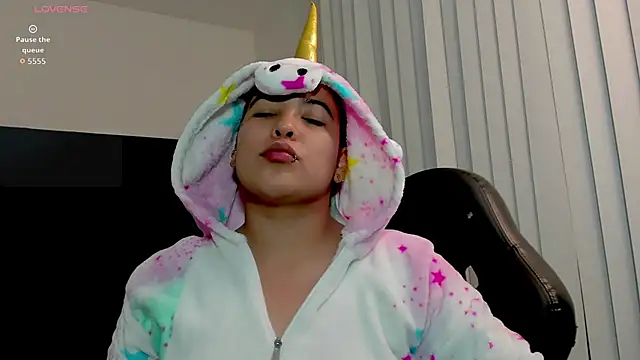 AfroditaVega  online show from 04.17.26