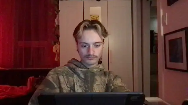 TwinkGaymer online show from 03.26.26