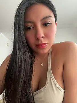 Snapshot of mila_gomez_ chatting on 07.01.26 mila gomez online show from 07.01.26