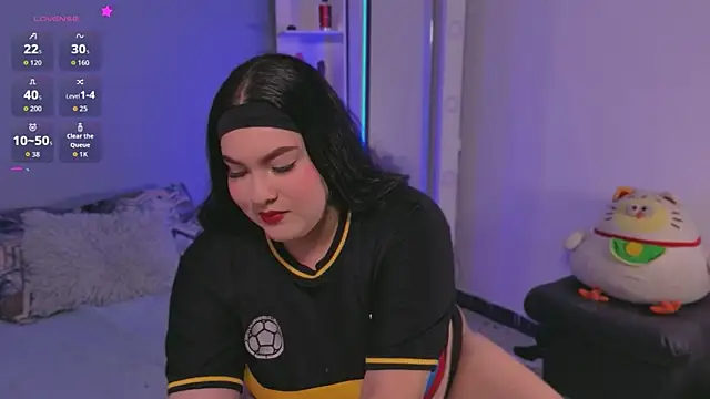 Snapshot of Ale_Silvanna chatting on 06.24.26 Ale Silvanna online show from 06.24.26