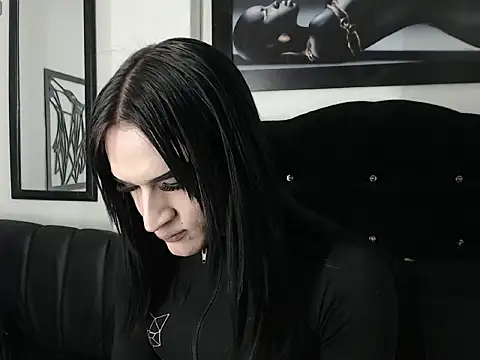 karla lovera online show from 05.18.26