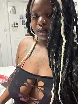 Nyla xox online show from 06.19.26
