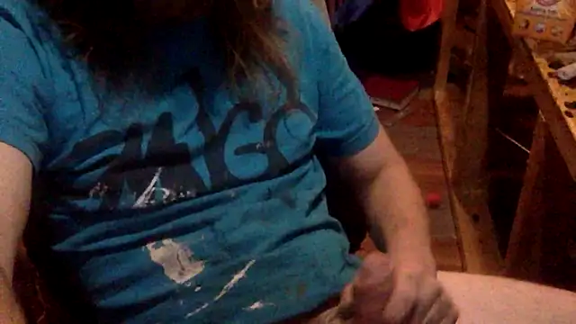 Snapshot of hairyhungnaughtyguy chatting on 06.29.26 hairyhungnaughtyguy online show from 06.29.26