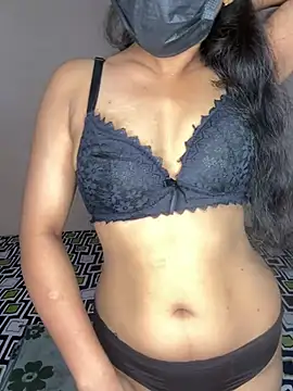 Snapshot of Riya_leone chatting on 07.08.26 Riya leone online show from 07.08.26