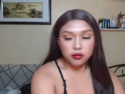 OliveSexyTS online show from 03.25.26