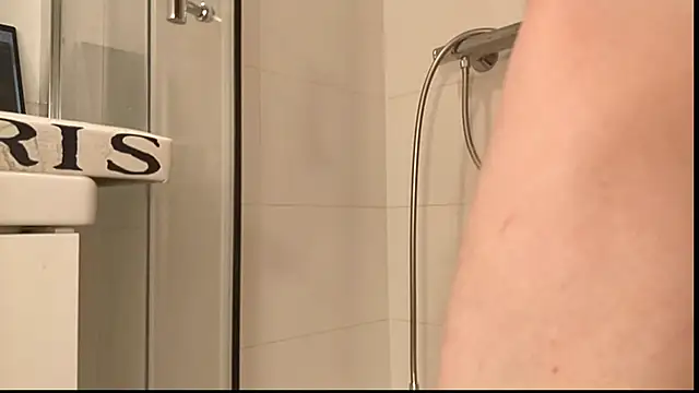 Snapshot of Luca_Sweet chatting on 03.30.26 Luca Sweet online show from 03.30.26