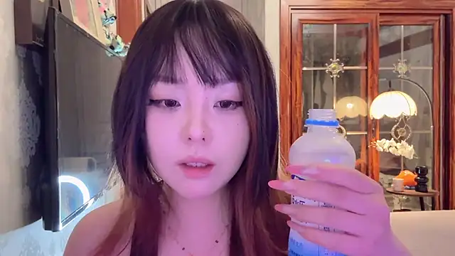 thelittlexx online show from 05.06.26