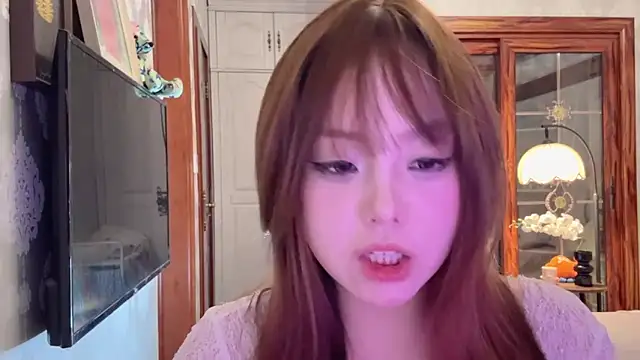 thelittlexx online show from 05.10.26