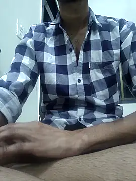 Snapshot of its_coco72 chatting on 03.29.26 its coco72 online show from 03.29.26