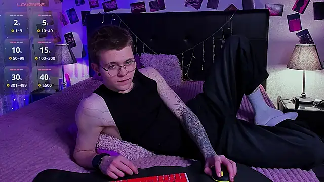 Thomas Norton online show from 05.16.26