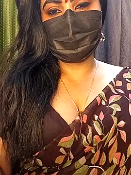 Snapshot of Anushka_flower chatting on 05.04.26 Anushka flower online show from 05.04.26