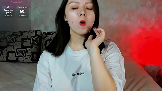 Snapshot of miss_teasee chatting on 05.21.26 miss teasee online show from 05.21.26