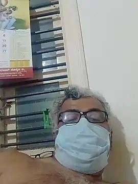 Snapshot of mature55 chatting on 06.29.26 mature55 online show from 06.29.26