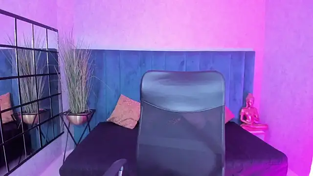 Antoniajblair online show from 04.22.26