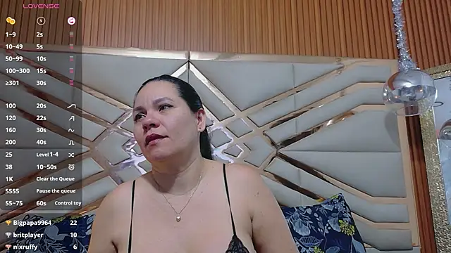 kinkymaturee online show from 06.11.26