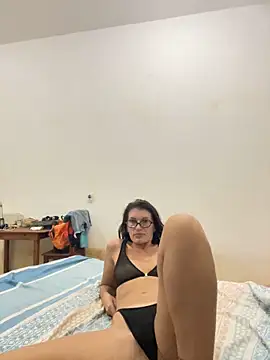 kimberlysnow11 online show from 05.17.26
