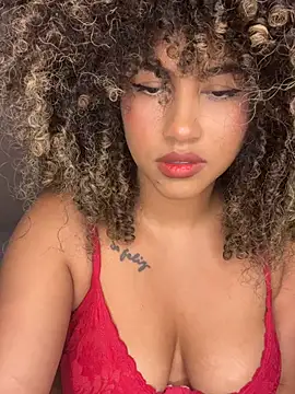 Kendra curly online show from 05.05.26