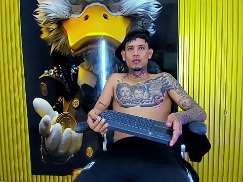 Snapshot of Winsord_Bigcock chatting on 03.30.26 Winsord Bigcock online show from 03.30.26