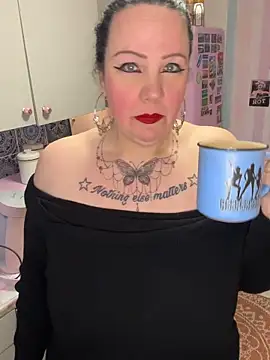 Noraya ink online show from 04.03.26