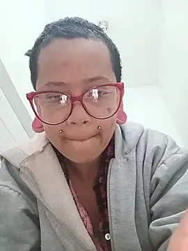 xblackstarX1 online show from 04.06.26