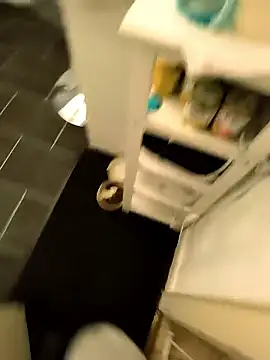 Snapshot of albanernrw27 chatting on 03.29.26 albanernrw27 online show from 03.29.26