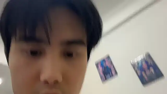 Snapshot of RaTnT chatting on 04.12.26 RaTnT online show from 04.12.26