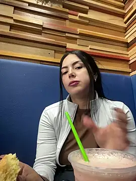 Cami olarte online show from 04.11.26