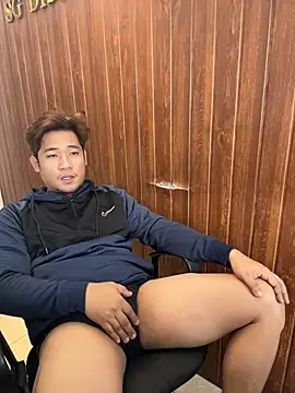 Snapshot of Titanryu chatting on 06.02.26 Titanryu online show from 06.02.26