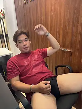 Snapshot of Titanryu chatting on 06.05.26 Titanryu online show from 06.05.26