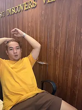 Snapshot of Titanryu chatting on 06.19.26 Titanryu online show from 06.19.26