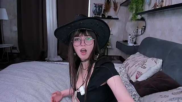 LaelIvie online show from 04.25.26