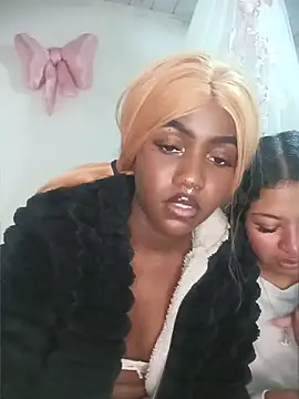 KatyBelle  online show from 04.17.26