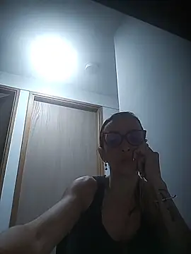 AlanaBrunetteX X online show from 06.19.26