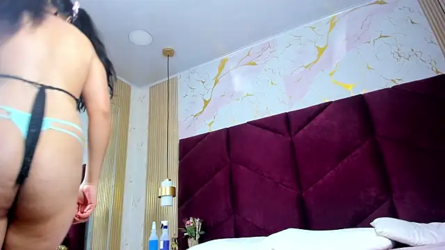 Lia Nikol online show from 04.01.26