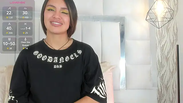 megann glow online show from 04.28.26
