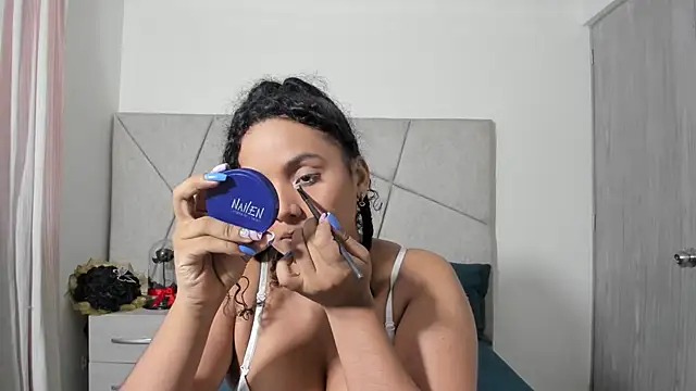 VeraBellucci online show from 04.07.26