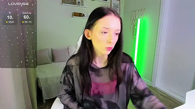 AnnaOddy online show from 05.15.26