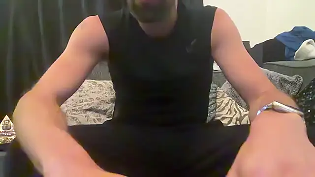 DaveRoyale online show from 04.10.26