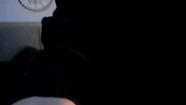 Anne Millerr online show from 05.03.26