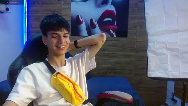 maxim rod online show from 06.14.26