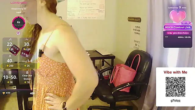 RoxyRedXO12 online show from 05.13.26