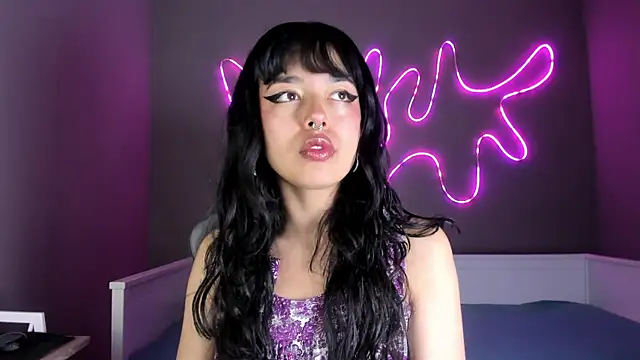 Saphyralux online show from 05.02.26