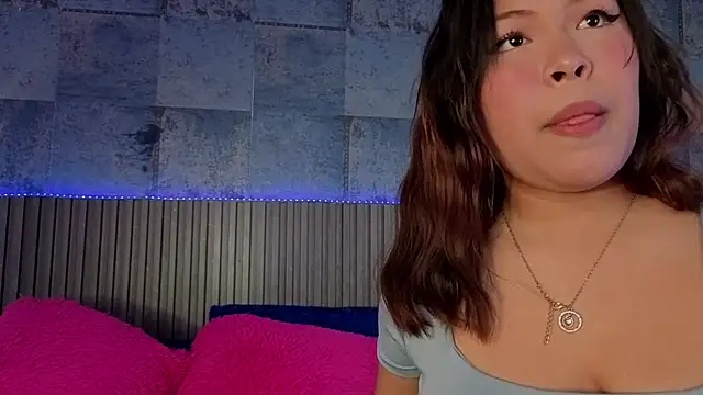 Snapshot of KerlenTeen chatting on 03.31.26 KerlenTeen online show from 03.31.26
