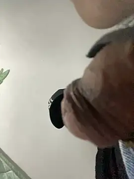 Snapshot of Haddad-9924 chatting on 04.11.26 Haddad-9924 online show from 04.11.26