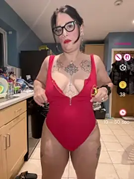 IvyBelleMilf online show from 05.10.26